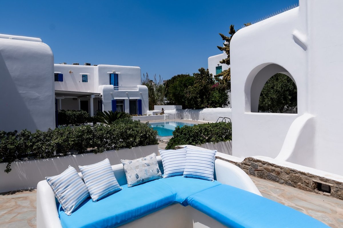 Olive Tree Maisonette Mykonos Town Villa gallery image 4