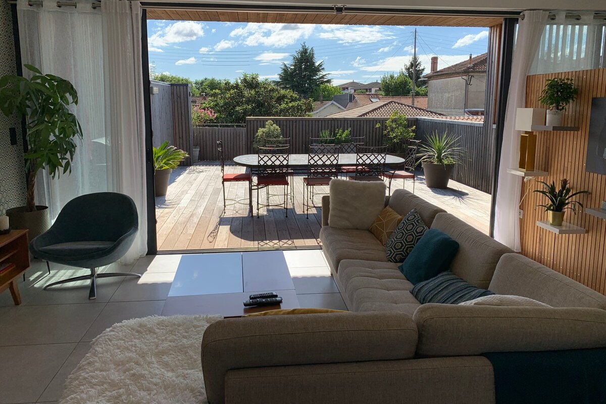 Maison avec piscine à 10 min du centre de Bordeaux gallery image 4