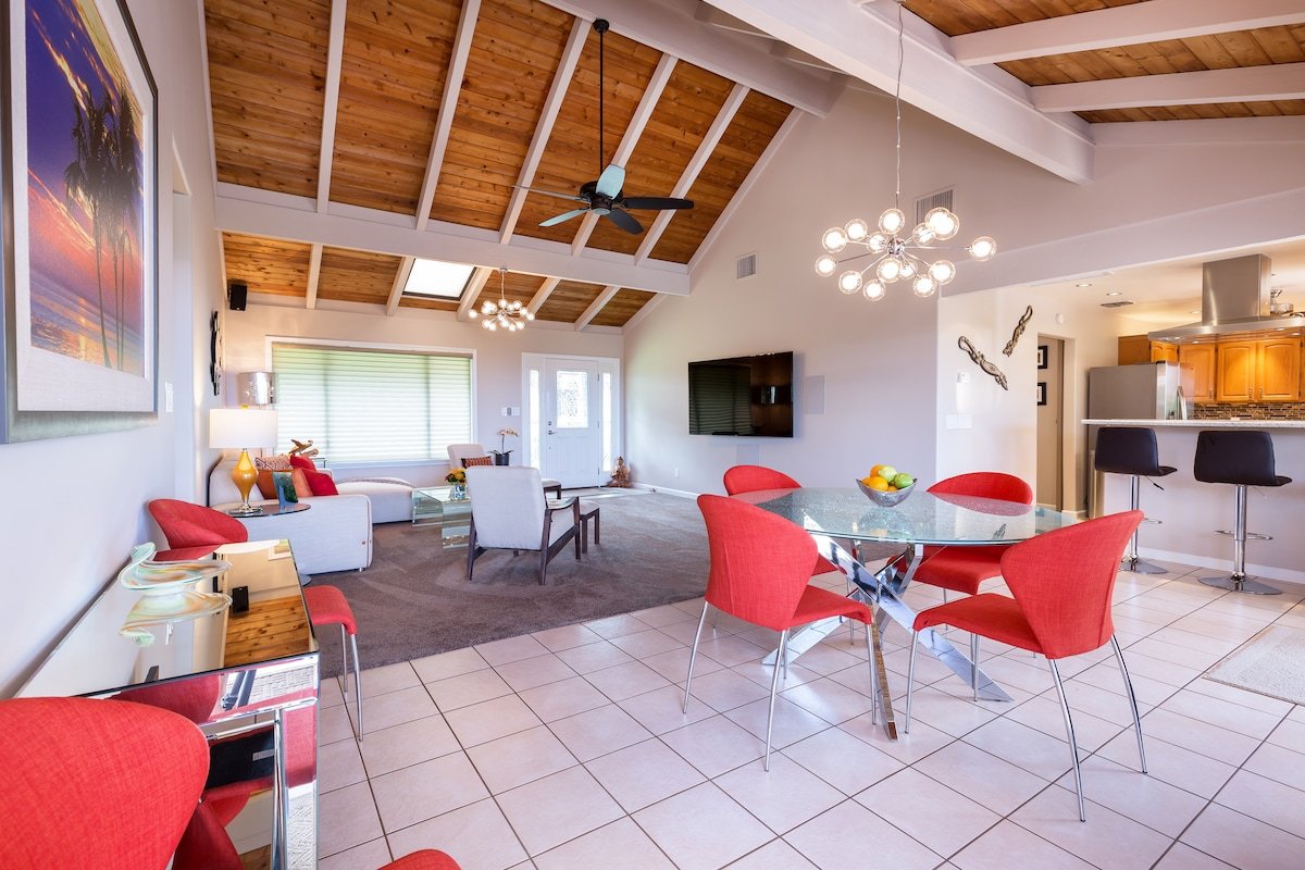 Maui Meadows Retreat B&B-3 BR-Ocean Views-AC-Pool gallery image 5