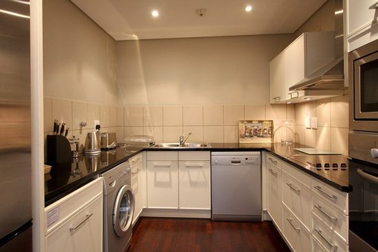 Photo 5 of Ellesmere 302 accommodation in V&A Waterfront, Cape Town with 2 bedrooms and 2 bathrooms