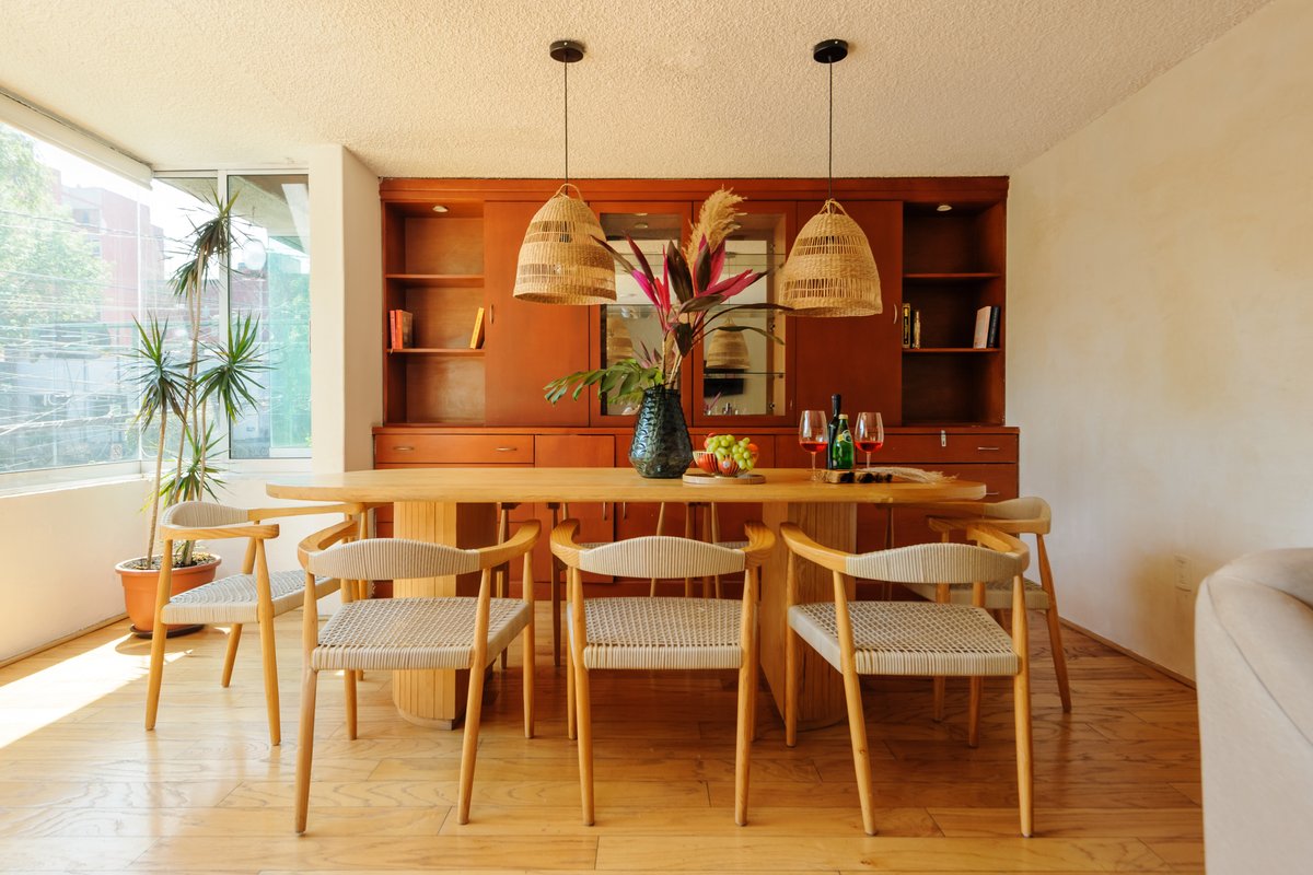 Stylish Patio Apartment! Near Parks