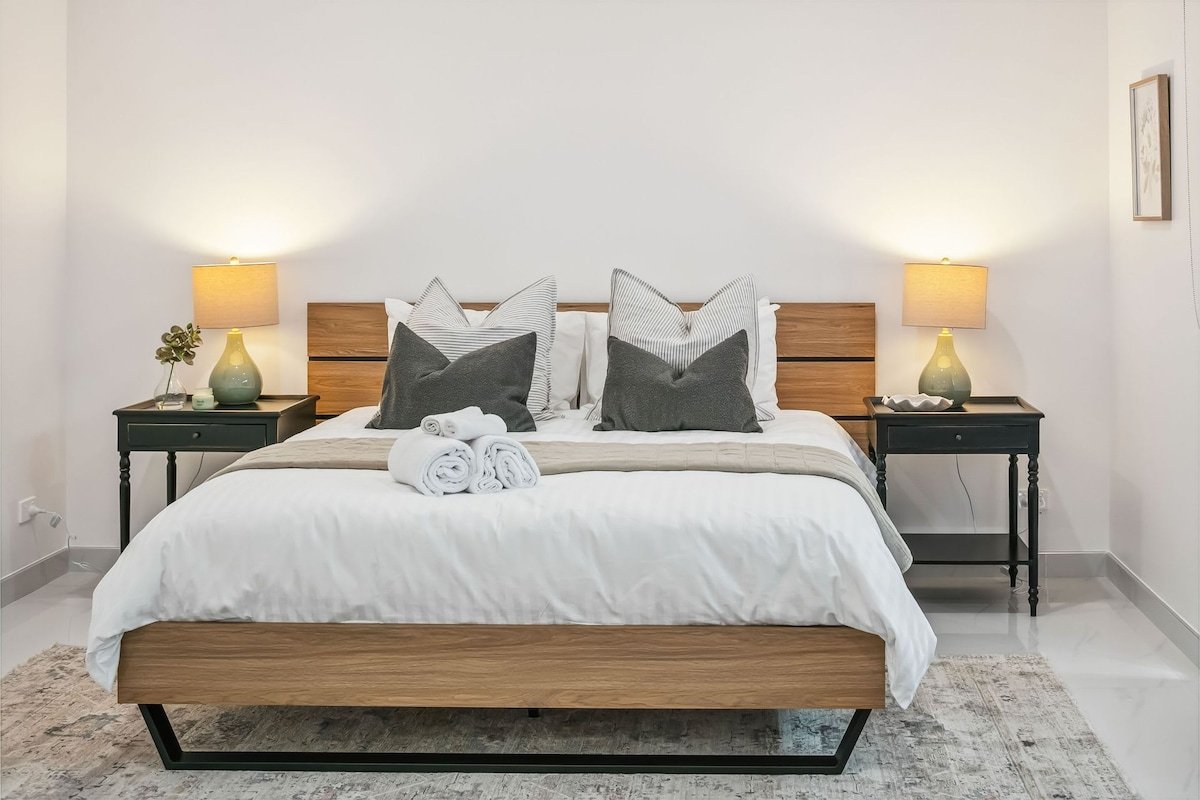 Kids Play Room | 75 Inch TV | WFH Space gallery image 4