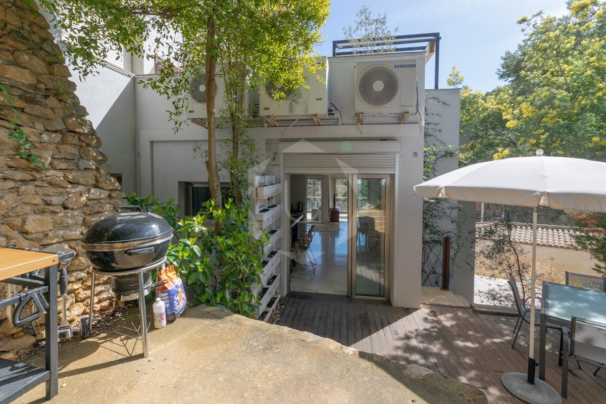 Beautiful beach house – 100m from the beach gallery image 4