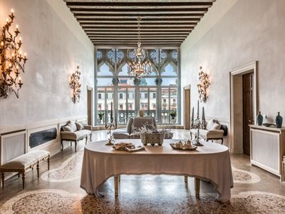 Piano Nobile Loredan on the Grand Canal