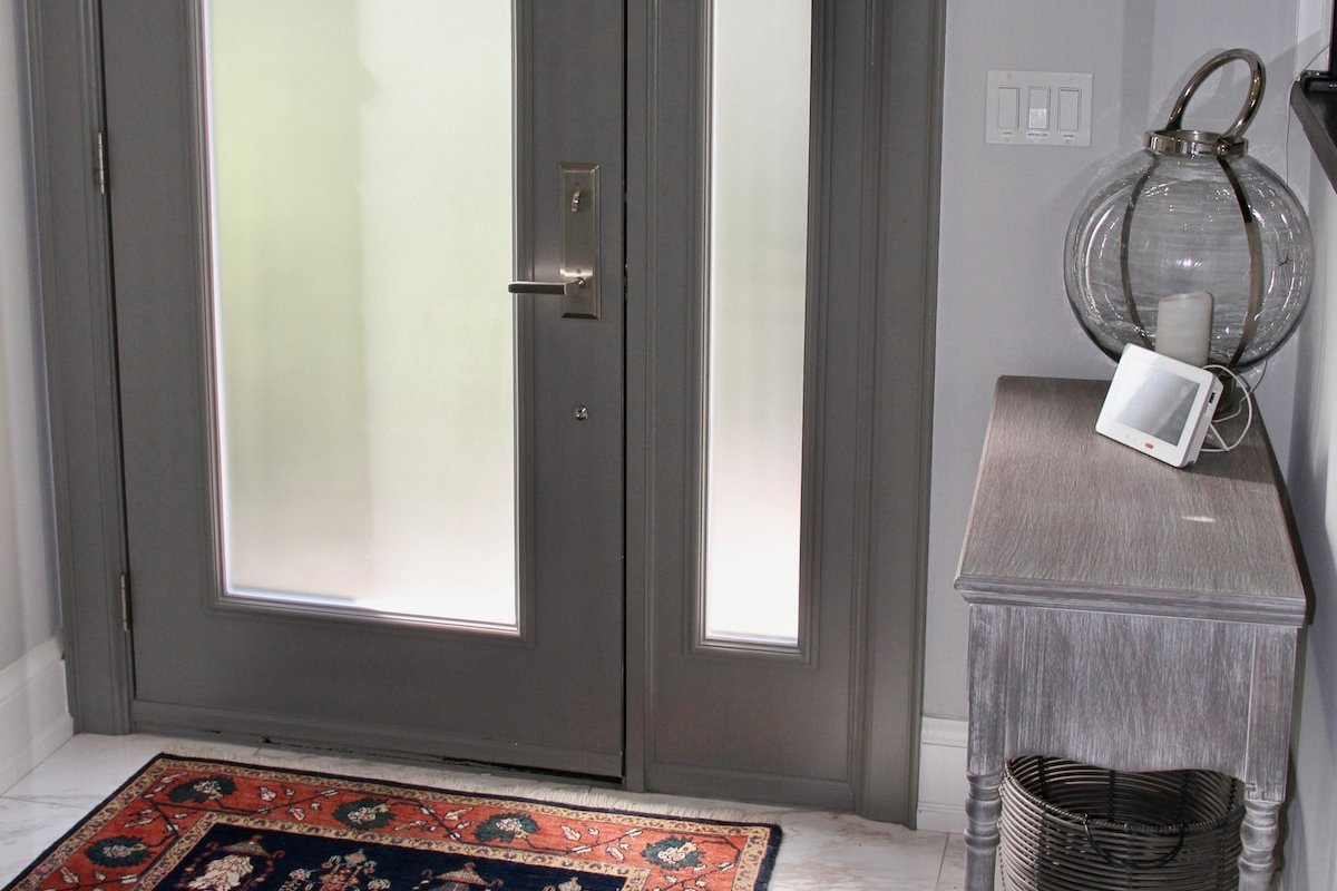 Chic Family Living in Central Toronto gallery image 5