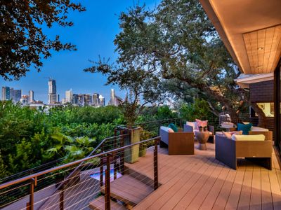Above Capitol View I Skyline Views I Pool/Spa I Ev