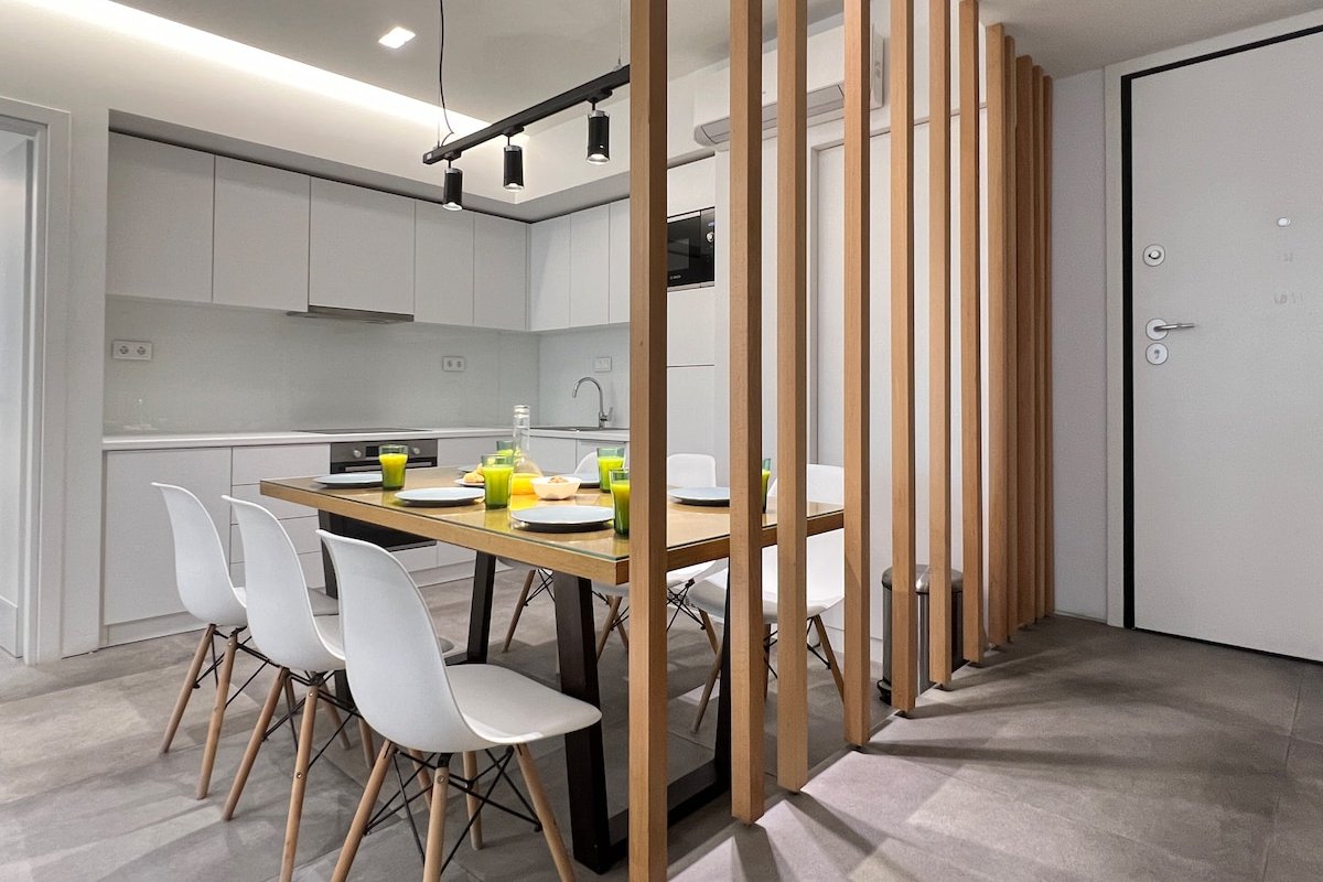 The Dazzling Glimpse Acropolis Suites 301 gallery image 4