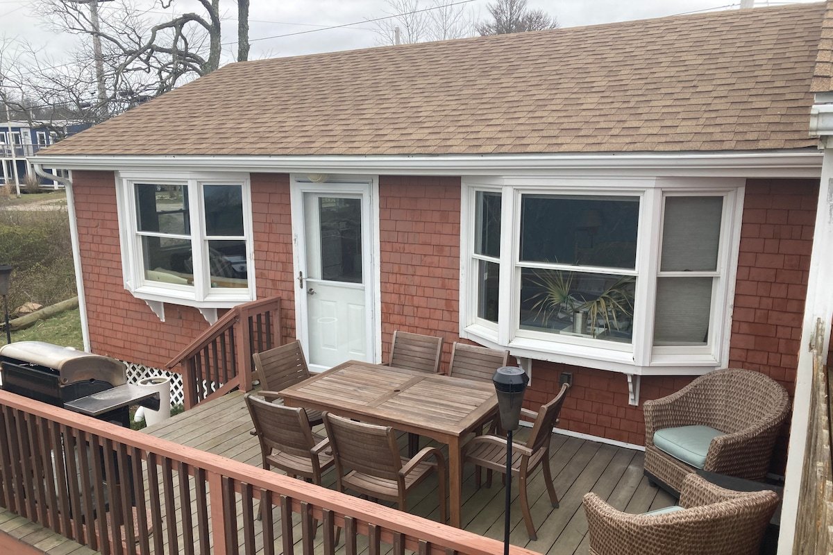 Organic Farmstead. Stunning Views. Near it all. gallery image 5