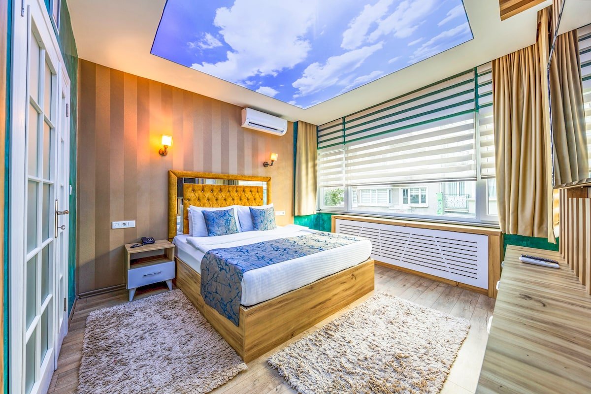Modern 3+1 Family Suite at The Center of Sisli gallery image 2