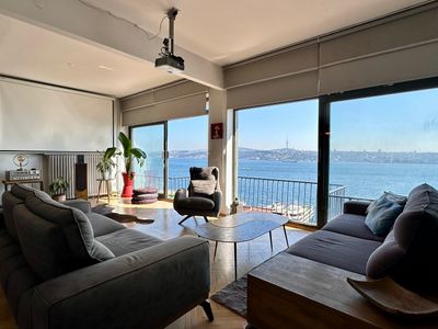 Amazing Bosphorus View and Cosy Balcony