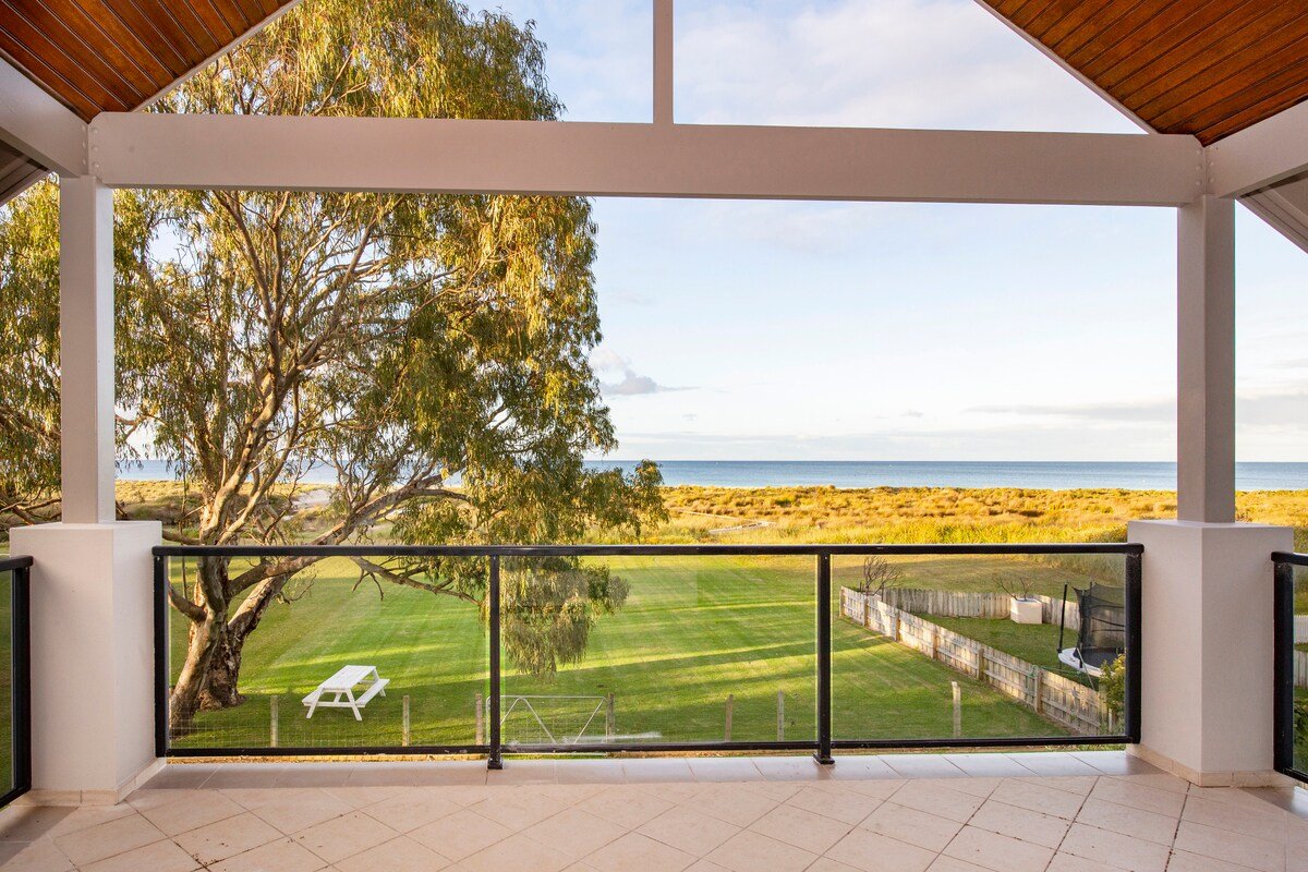 The Beach Club gallery image 4