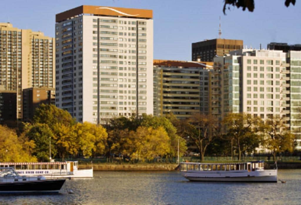 Sunny 2Bed Apt River View By Mass General Hospital gallery image 5