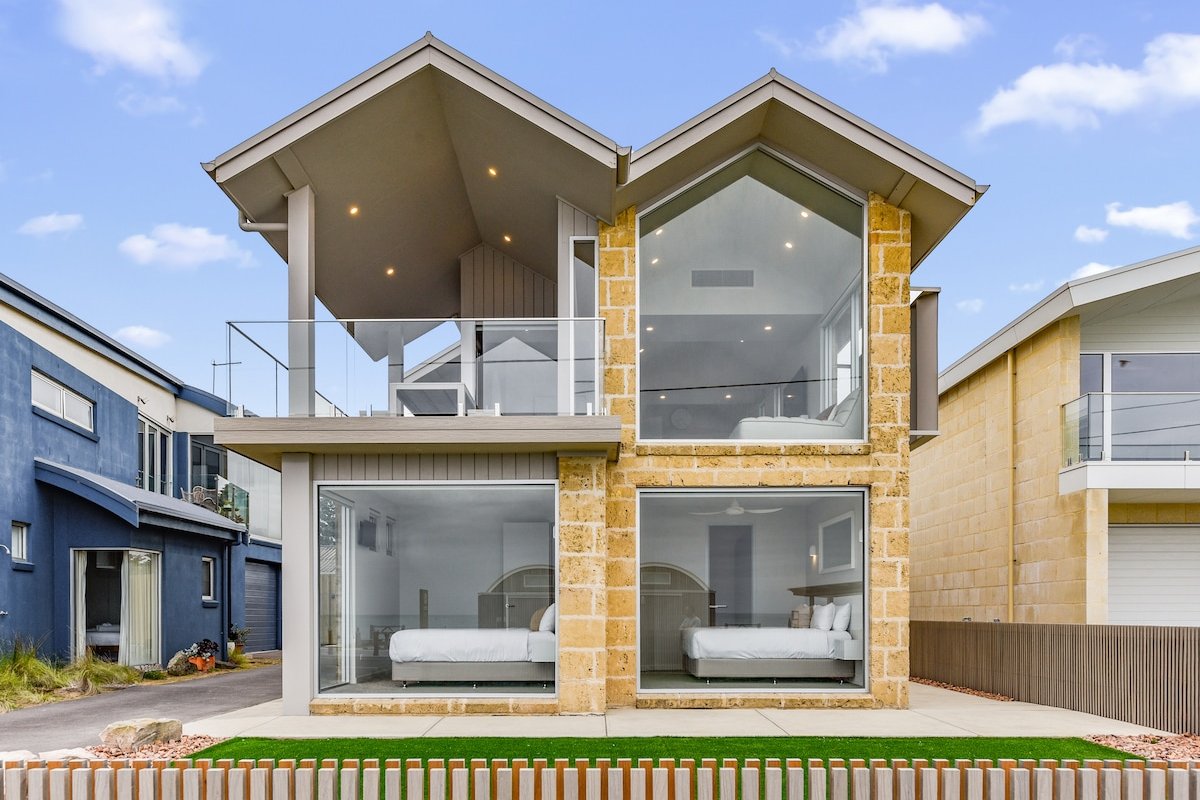 Aloha Beachfront Port Fairy gallery image 2