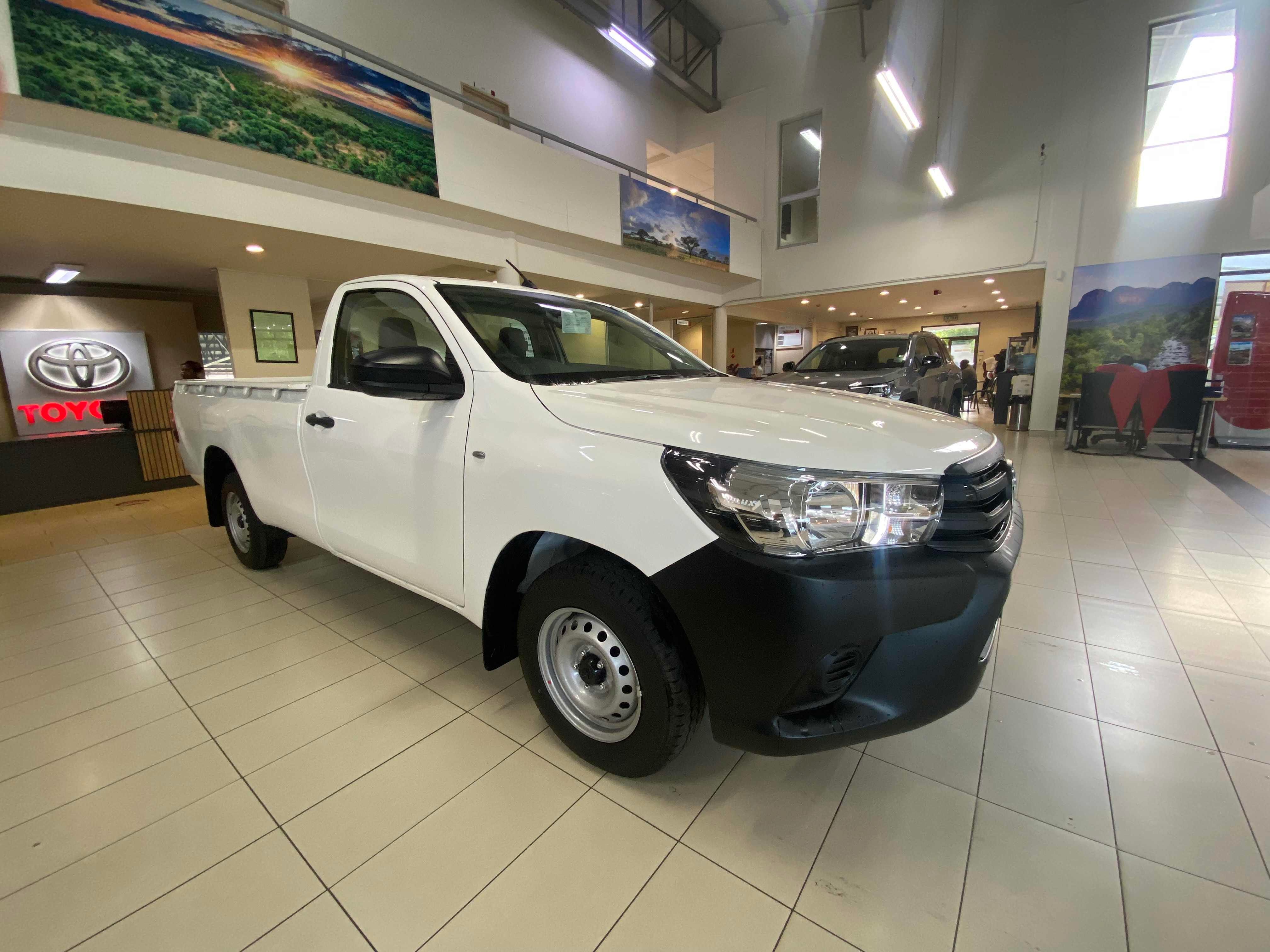 TOYOTA HILUX 2.0 VVTi A C P U S C for Sale in South Africa