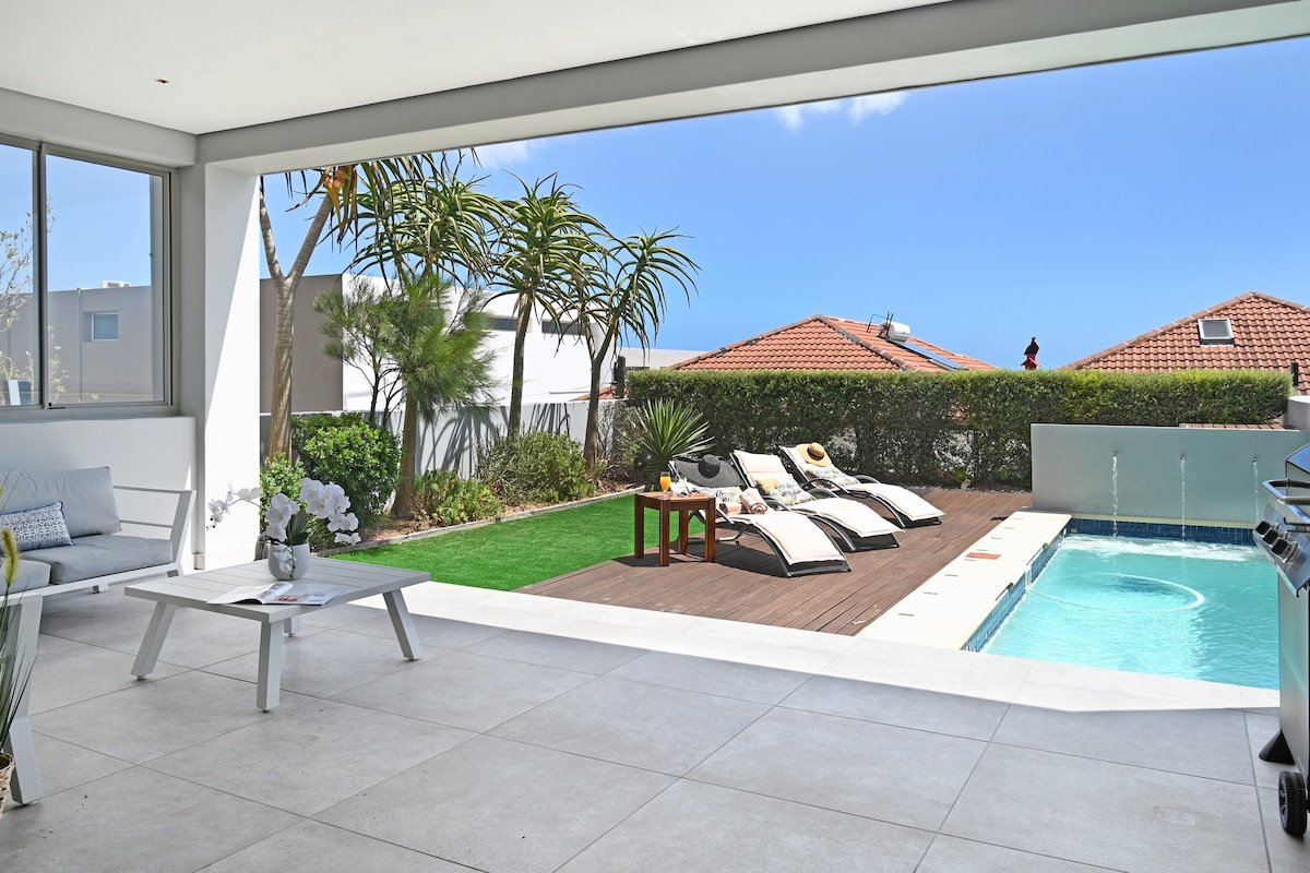 Cape Blue – Camps Bay Luxury Villa (5 Star) gallery image 5
