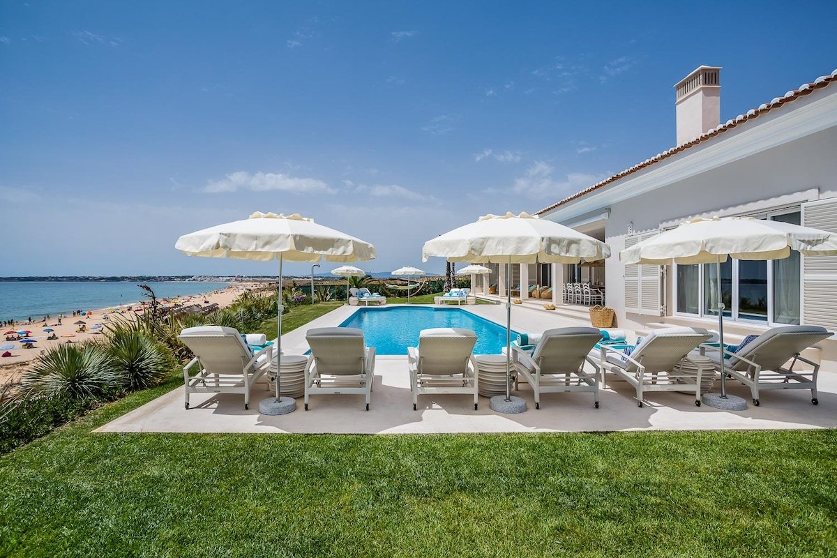 Villa Hibiscus Beach House