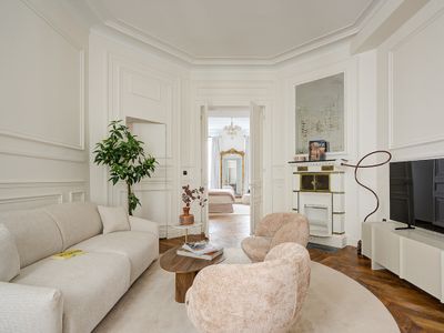 3-bedroom Luxurious & family – Vendôme- with AC