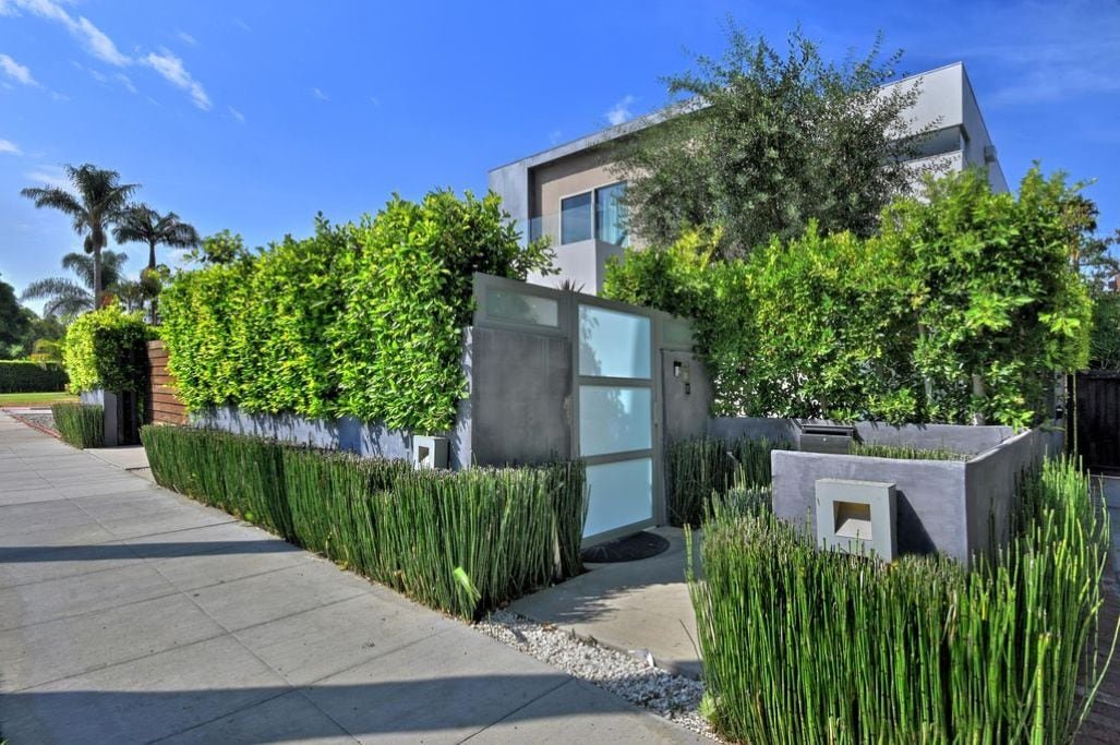 Luxury VERY LUCKY Mansion/No parties allowed gallery image 4