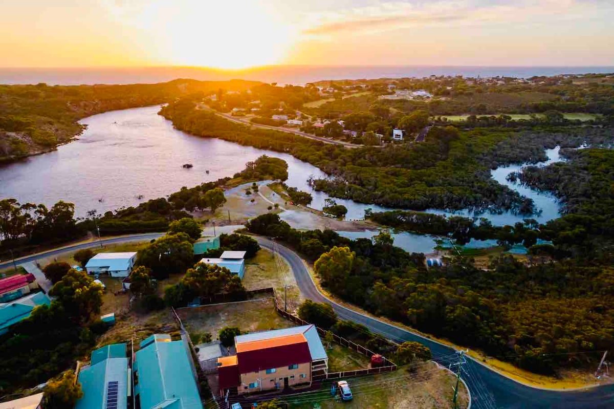 Guildy Gold gallery image 3