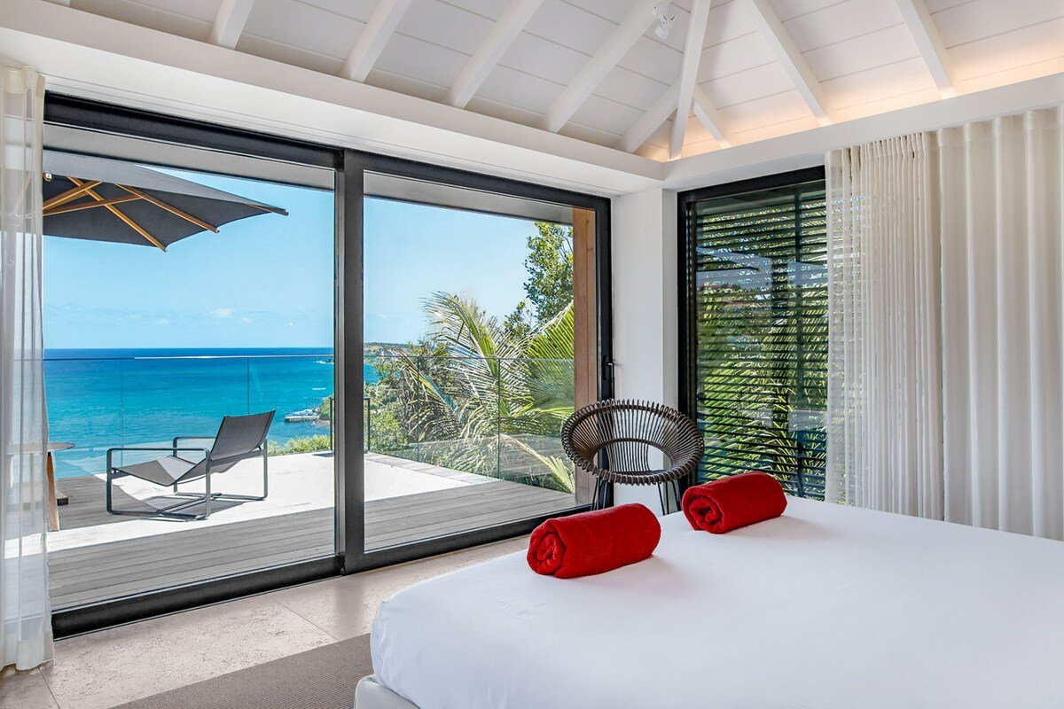 Blackstone gallery image 5