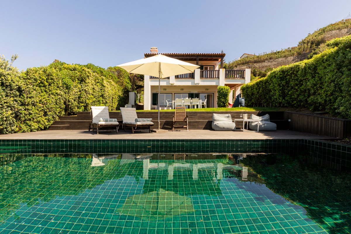 Coastal Charm Chalet Cadenzalux