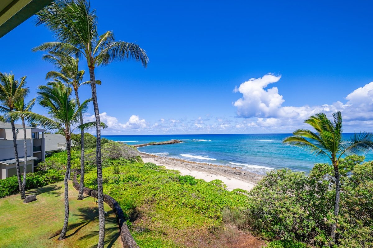 Oceanfront 4BR Dream Villa • Steps to Beach & Pool gallery image 5