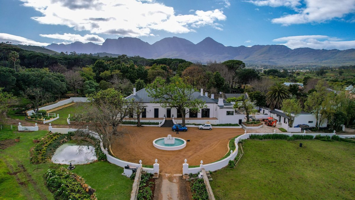 Cape Manor House Family retreats, weddings, events gallery image 2