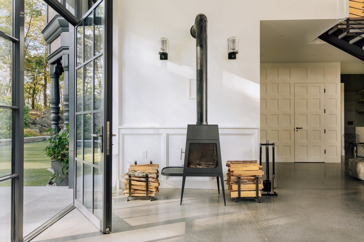 Historic Vanderbilt Estate Carriage House gallery image 2