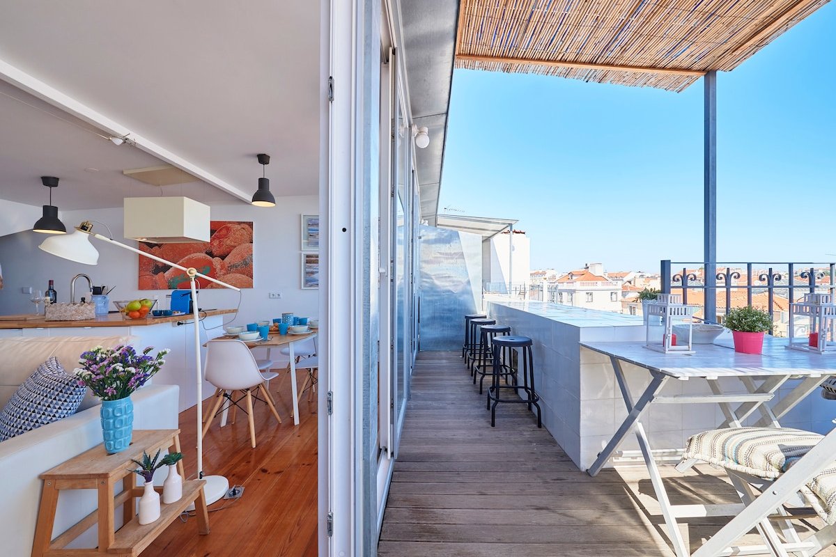 Chiado Terrace with stunning views – 3BR_3WC_AC! gallery image 3