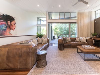 Little Cove Luxurious Rainforest Family Villa