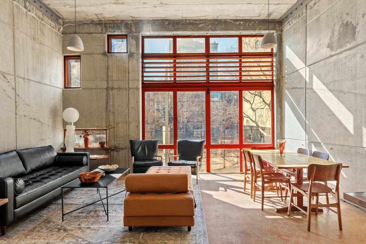 Rove Travel | Moda House | 3BR Mid-Century Loft gallery image 2