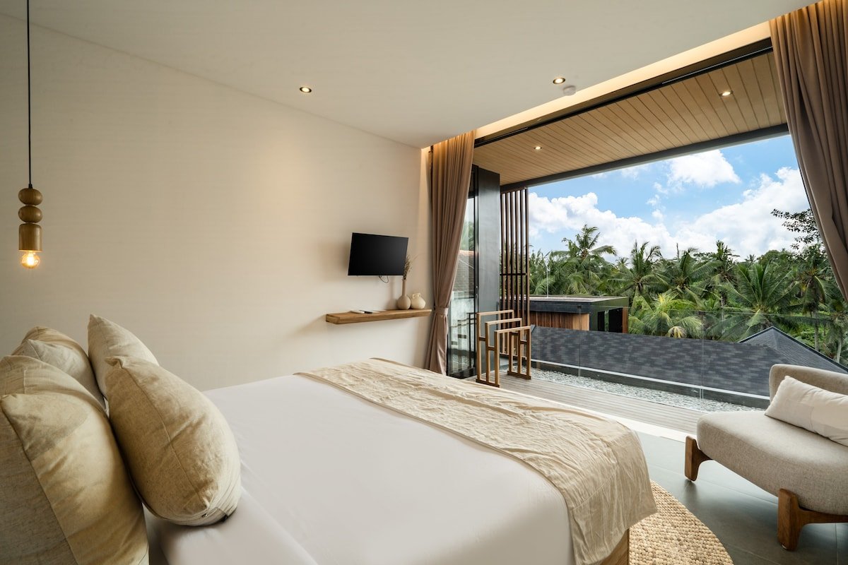 Villa Clemcoa: 3BR with Sauna in Center of Ubud gallery image 3