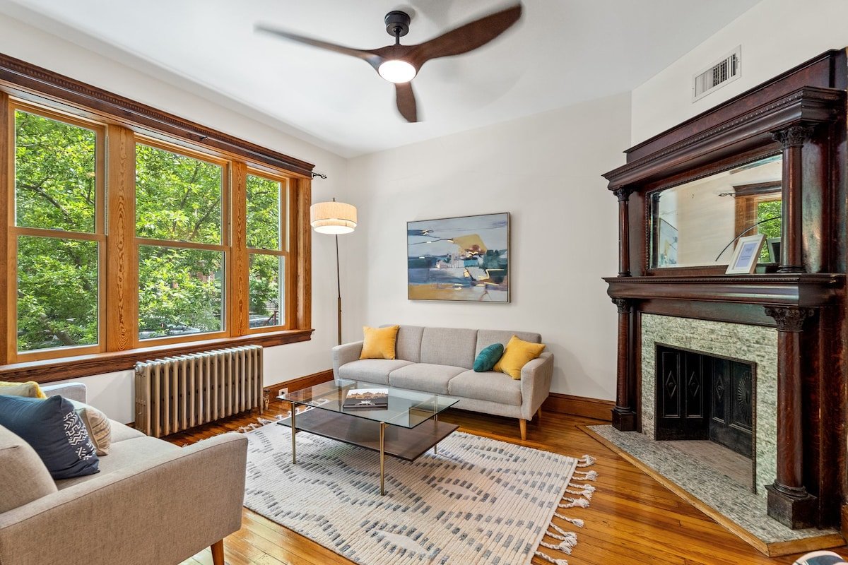 Spacious 4BR House in the Heart of the City gallery image 4