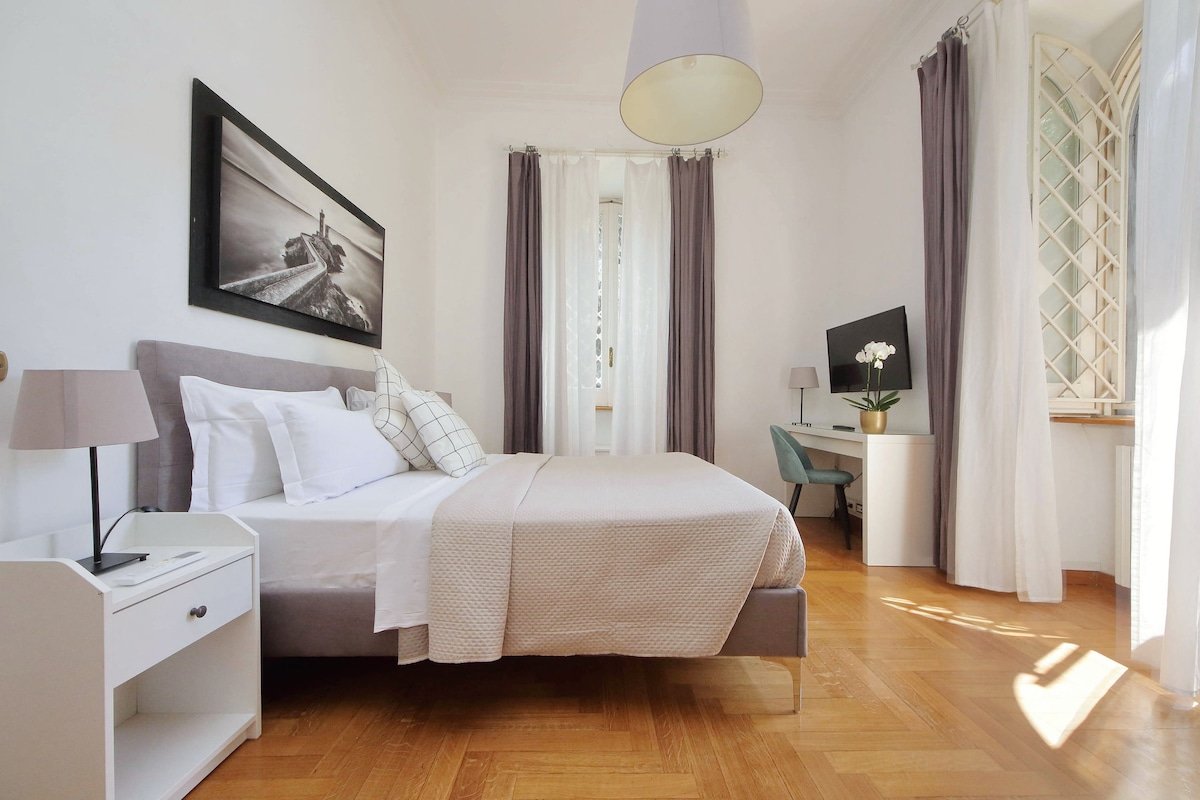 SUPER PRICE! -LuxuryHOME-for 10- S’Peter-VATICANo gallery image 2