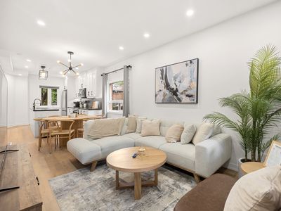 3 Min to Subway | Free Parking* | Free Laundry