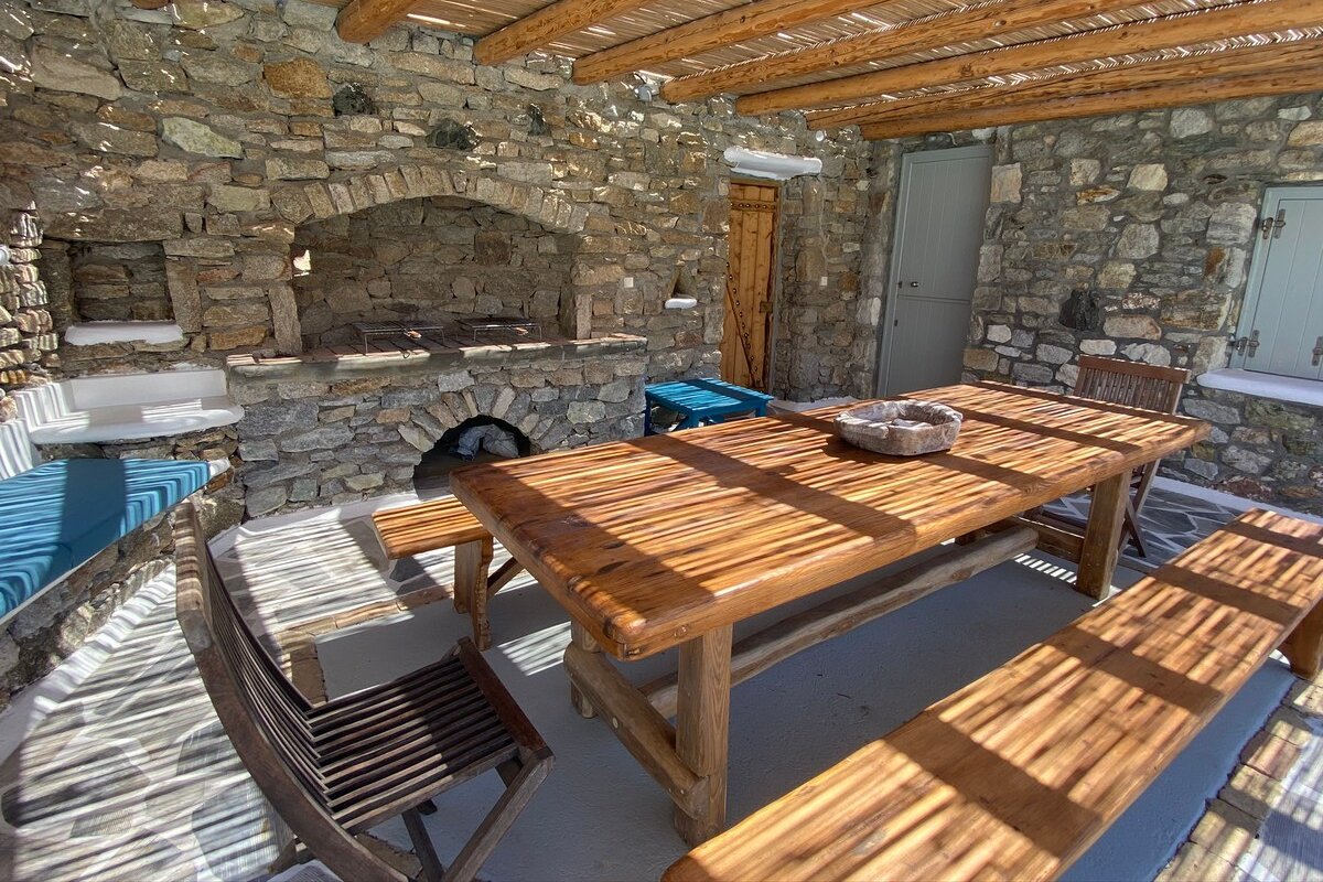 LUXURY MYKONOS SUNSET VILLA gallery image 4