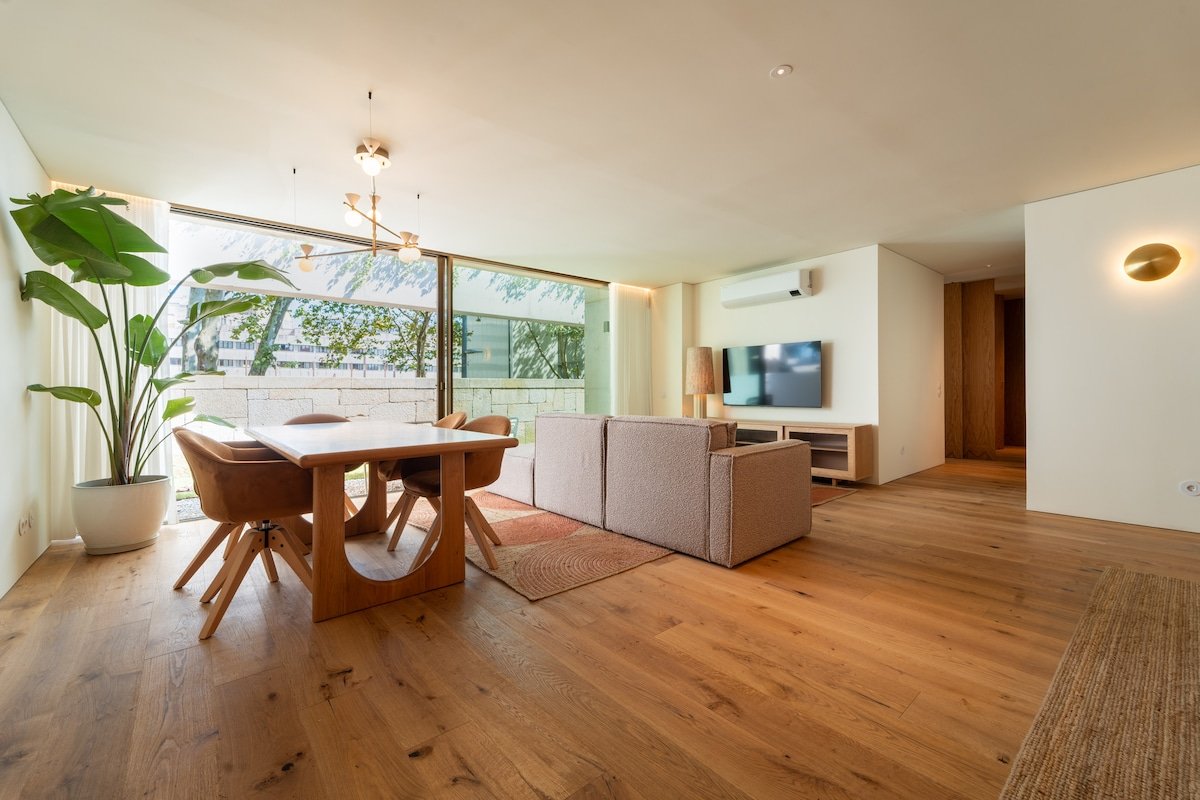 The Saffron by Lovely Memories – Luxe, pool access gallery image 2