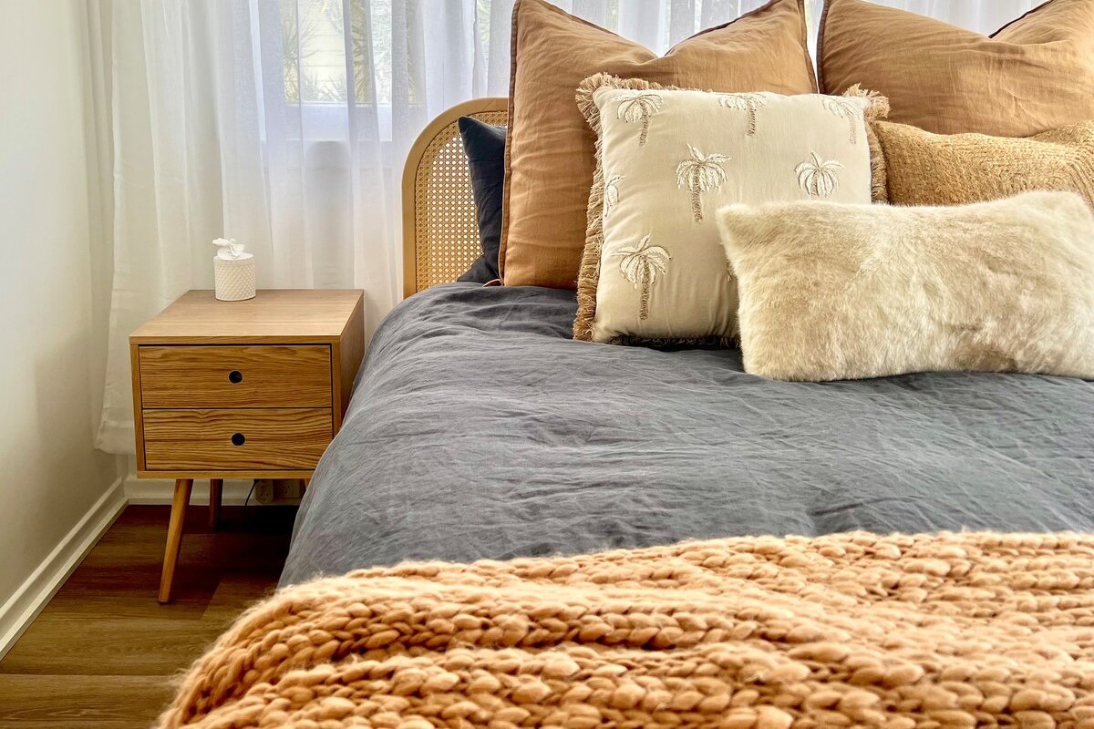 Salt+Pepper – Whole Duplex *Pets OK* 500m to beach gallery image 4