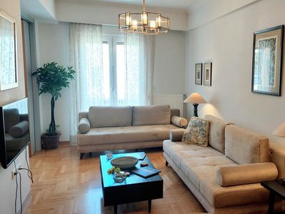 Elegant apartment in Acropolis