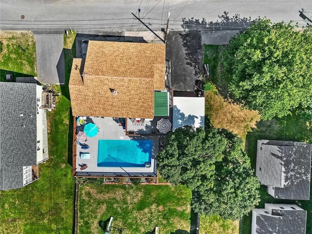 Beach House, Pool & Hot Tub