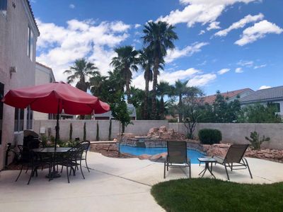 Spacious Retreat with Pool near RedRock Canyon