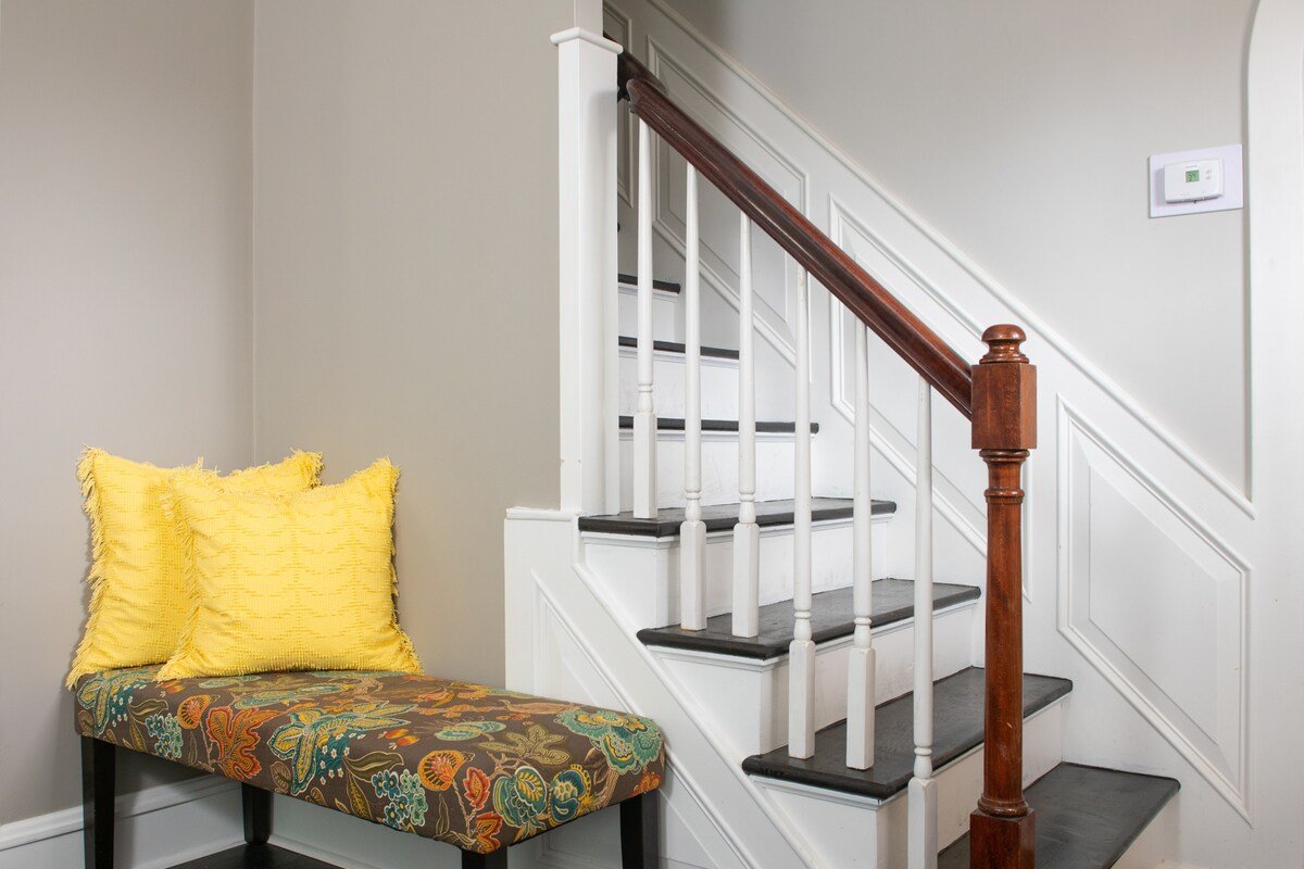 Hilltop House & Cottage, Close to Newport gallery image 4