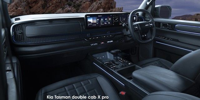 TASMAN 2.2D X-PRO P/U D/C A/T 4X4 gallery image 18