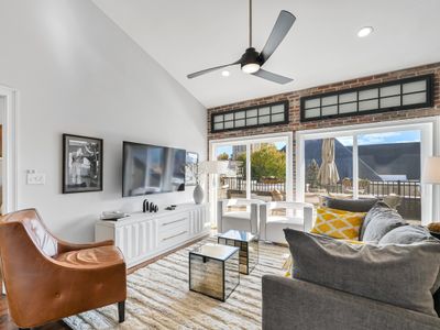 Art Deco Building Condo w/Private 50 ft Terrace