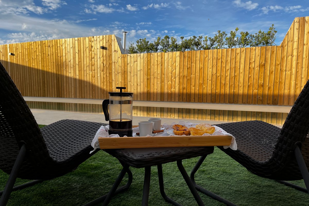 W house & Green house