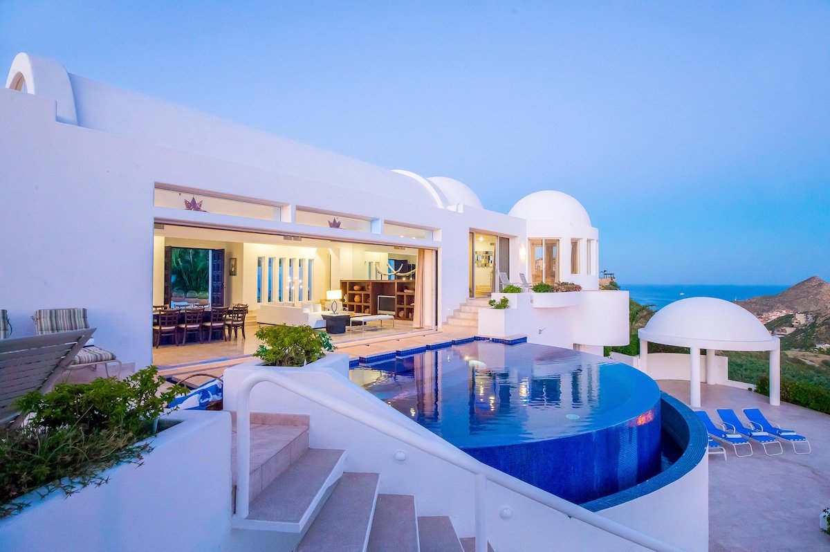 Luxury Awaits – Villa Clara Vista by Cabo Villas gallery image 2