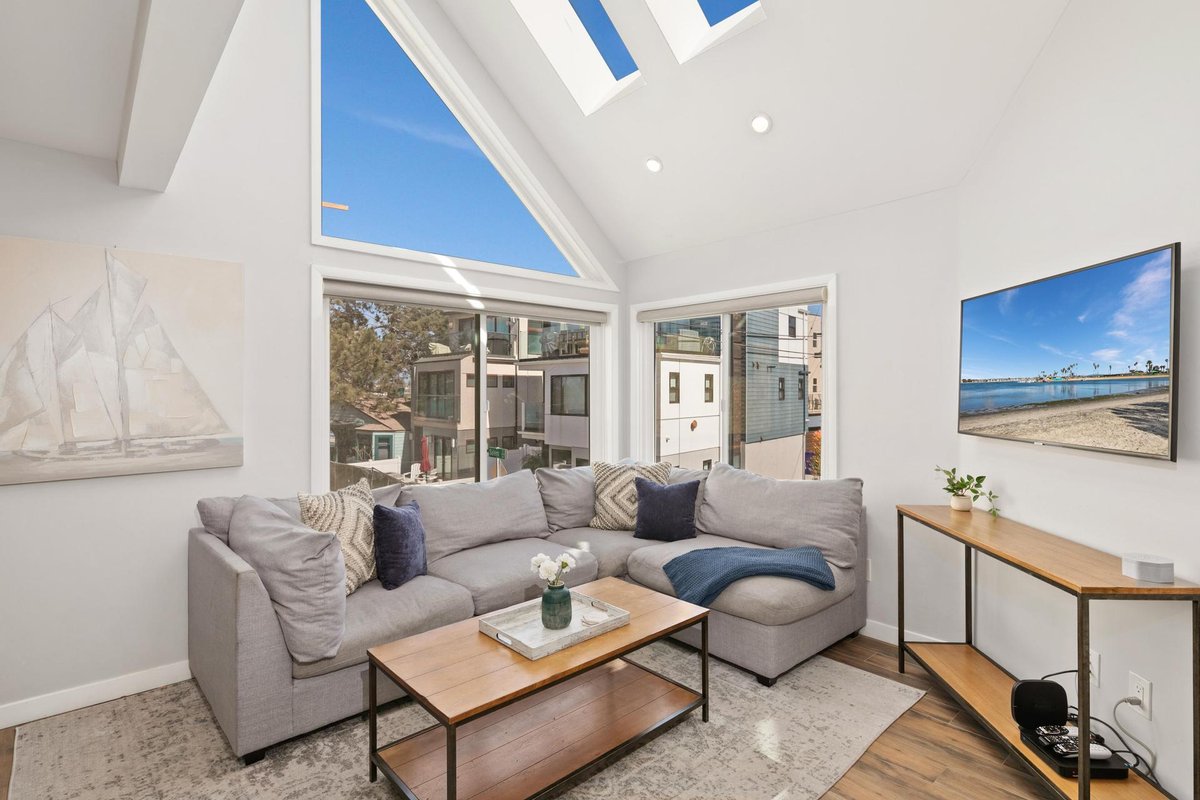 Beachfront Paradise – Silversands Mission Beach