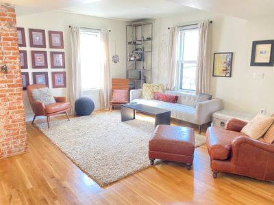 Huge house in the BEST location (99 walk score!)