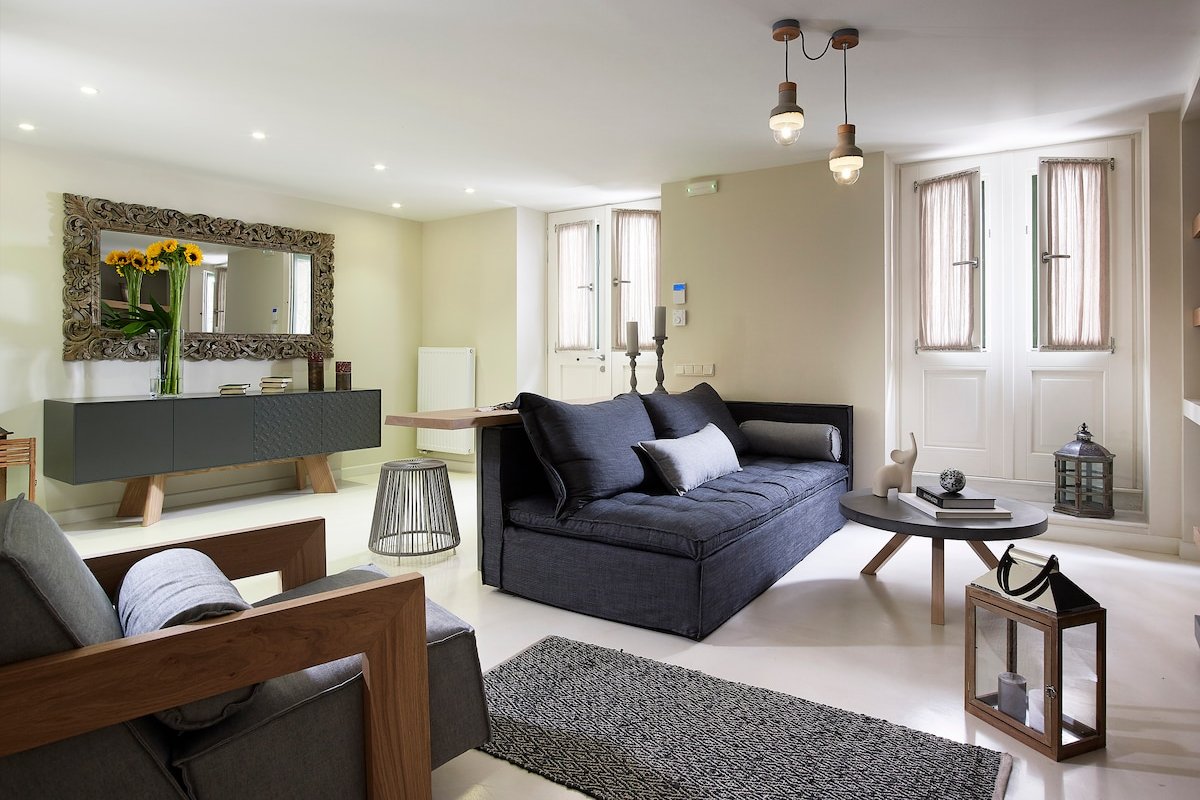 Thiseio 1915 – Erato modern street apartment gallery image 2