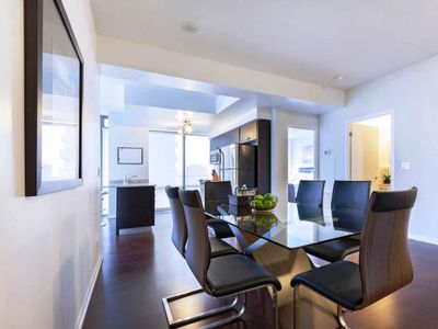 Gigantic 2 Bedroom 2 Bath w Terrace & FREE Parking